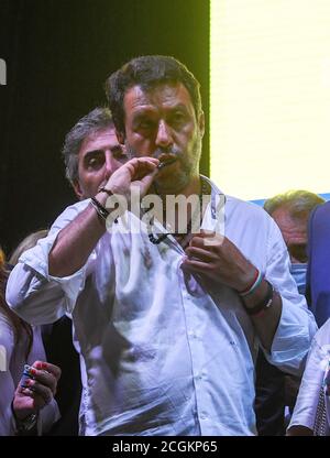 Naples, Italy. 11th Sep, 2020. Naples, Matteo Salvini wearing and kissing a new rosary, at the electoral rally to support the candidate for the Campania region Stefano Caldoro. Credit: Independent Photo Agency/Alamy Live News Stock Photo