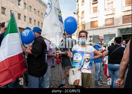 Naples, Italy. 11th Sep, 2020. NAPOLI, ITALY - SEPTEMBER 11, 2020 - Supporters of the Italian centre-right Lega (LEGA), participate in a rally organized by the party for the Campania Region's election campaign in Naples, September 11, 2020. Credit: Manuel Dorati/ZUMA Wire/Alamy Live News Stock Photo
