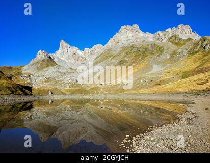 Lhurs Lake in the Lescun Circus, Pyrenees-Atlantiques, France Stock Photo