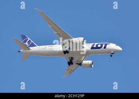 LOT - Boeing 787-800 Dreamliner airplane Stock Photo
