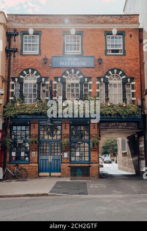 Oxford, UK - August 04, 2020: Facade of St Aldates Tavern, a typical Victorian pub in Oxford, UK.
