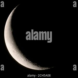 London, UK. 14 September 2020. 12% waning crescent Moon in clear sky over London 2 hours before sunrise. Credit: Malcolm Park/Alamy Live News. Stock Photo