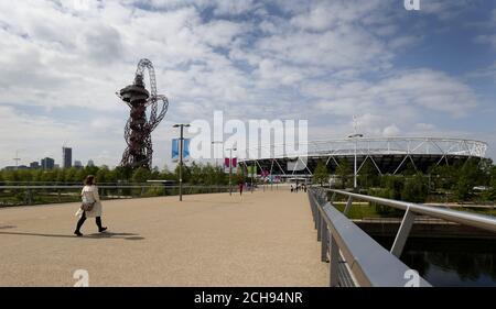 General view of the Olympic stadium and the ArcelorMittal Orbit during day nine of the European Aquatics Championships at the London Aquatics Centre, Stratford. Stock Photo