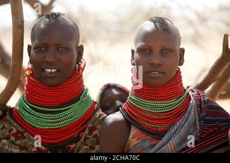 turkana girls, kenya, africa Stock Photo - Alamy