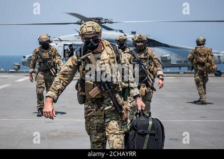 Task Force 56 200903-N-KZ419-1204 ARABIAN GULF (Sept. 3, 2020) - Explosive ordnance ...