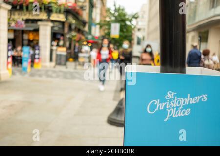 London- St Christopher Place, an area of shops and restaurants off Oxford Street in the West End Stock Photo