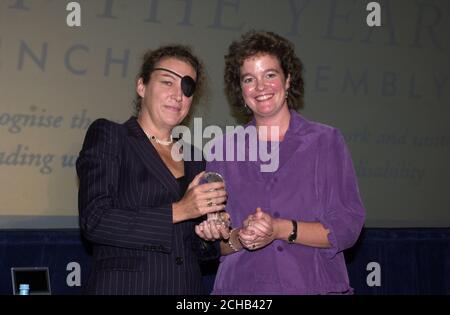 Award winners Marie Colvin the Sunday Times correspondent (left) holding her Pilkington Window to the World award  Stock Photo