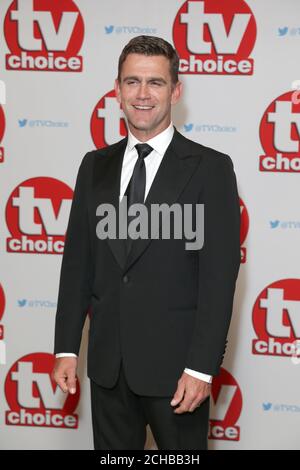 Scott Maslen arriving for the TV Choice Awards 2016 held at The Dorchester Hotel, Park Lane, London. PRESS ASSOCIATION Photo. Picture date: Monday September 5, 2016. See PA story SHOWBIZ TVChoice. Photo credit should read: Daniel Leal-Olivas/PA Wire Stock Photo