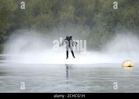 Richard Browning, founder and pilot at Gravity Industries Ltd, sets the Guinness World Record for 'the fastest speed in a body-controlled jet engine power suit', at Lagoona Park in Reading, in celebration of Guinness World Records Day 2017 Stock Photo