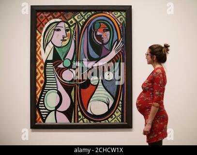 girl looking into mirror picasso