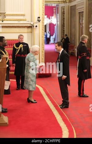 Edward 'Bear' Grylls from Ramsbury is made an OBE (Officer of the Order of the British Empire) by Queen Elizabeth II at Buckingham Palace. PRESS ASSOCIATION Photo. Picture date: Thursday October 10, 2019. Photo credit should read: Yui Mok/PA Wire Stock Photo