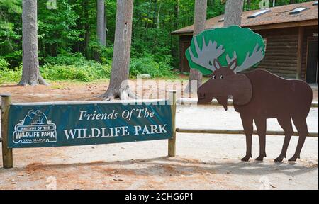 Maine Wildlife Park: Maine Dept of Inland Fisheries and Wildlife