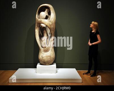 Upright Internal/External Form 1952-3, by Henry Moore, at the Tate Britain, during a preview of a large exhibition of works by the late British sculptor. The exhibit opens to the public on February 24th. Stock Photo