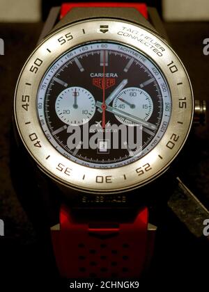 swiss smartwatch 2018