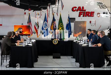 Sacramento, CA, USA. 14th Sep, 2020. President Donald Trump meets with California Gov. Gavin Newson and officials to discuss recent wildfires in the western states at Sacramento McClellan Airport on Monday, Sep 14, 2020 in Sacramento. Credit: Paul Kitagaki Jr./ZUMA Wire/Alamy Live News Stock Photo