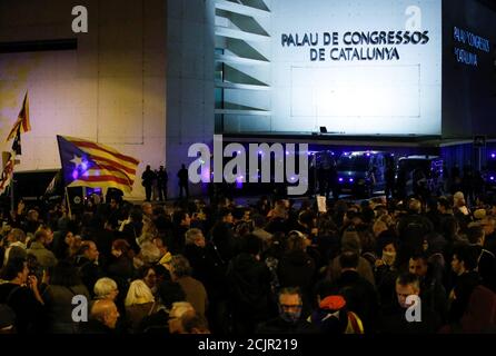 Catalan Separatist Protesters Gather Outside The Palau De Congressos De Catalunya Where Spain S King Felipe Presides Over The Princesa De Girona Awards Ceremony In Barcelona Spain November 4 19 Reuters Enrique Calvo Stock