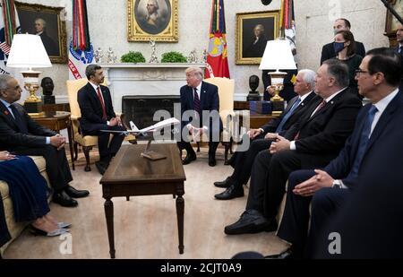 Washington DC, USA. 15th Sep, 2020. President Donald Trump meets with Abdullah bin Zayed bin Sultan Al Nahyan, Minister of Foreign Affairs and International Cooperation of the United Arab Emirates in the Oval Office at the White House on Tuesday, Sept. 15, 2020. Representatives from the United Arab Emirates and Israel are at the White House today to sing the Abraham Accord peace deal. Credit: UPI/Alamy Live News Stock Photo