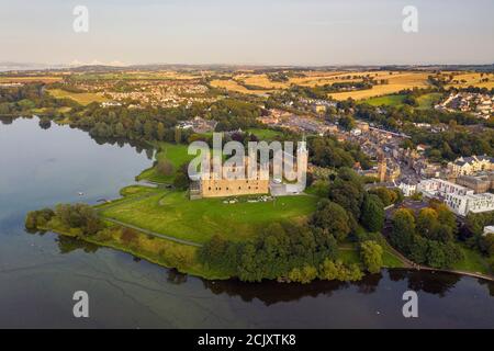 Aerial view of Linlithgow Palace and Linlithgow Loch, West Lothian, Scotland. Stock Photo