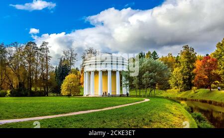 The temple of Friendship in Pavlovsk Park. Leningrad region, Russia Stock Photo