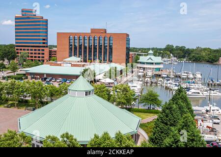 Hampton Virginia,Tidewater Area,Hampton River water marina boats harbor harbour,cityscape,buildings,city skyline landmark landmarks scene in a photo Stock Photo