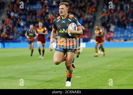Rugby League - Super League - Huddersfield Giants v Castleford Tigers - John Smith's Stadium, Huddersfield, Britain - April 11, 2019  Castleford Tigers' Greg Eden scores his sides first try   Action Images/Jason Cairnduff