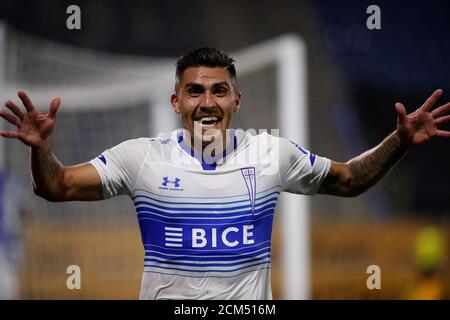 Santiago Chile 16th Sep 2020 Francisco Silva L Of U Catolica Vies For The Ball Against Robson Signorini Of Gremio During A Group E Match Of The Copa Libertadores Between Universidad Catolica