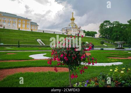 PETERHOF, SAINT PETERSBURG, RUSSIA - JUNE 06, 2014: the Upper Park palace was included in the UNESCO Stock Photo