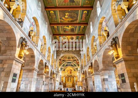 Innenraum des Dom zu Viborg, Viborg, Dänemark, Europa |  Viborg Cathedral interior, Viborg, Denmark, Europe