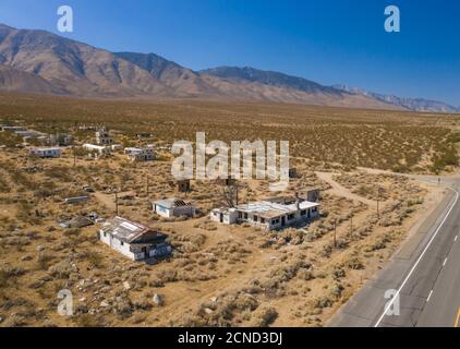 DUNMOVIN, CALIFORNIA, UNITED STATES - Sep 12, 2020: A photograph of the abandoned town of Dunmovin taken from a drone in California's eastern Sierra r Stock Photo