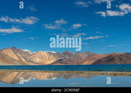 Southern Side of Pangong lake, Ladakh, India. Pangong Tso is an endorheic lake in the Himalayas situated at an elevation of 4,225 m Stock Photo