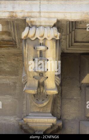Ornate masonry detailing on an old traditional limestone building in the historic centre of Valletta, Malta Stock Photo