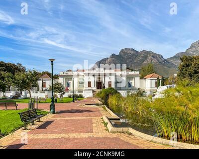 CAPE TOWN, SOUTH AFRICA - May 13, 2020: The park outside the South African National Gallery, Cape Town deserted during coronavirus lockdown Stock Photo