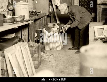 Rat-Catcher, 17th Century Stock Photo - Alamy