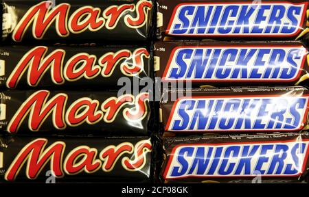 Snickers Chocolate Bars From Mars Incorporated Are Being Sold At A Stock Photo Alamy
