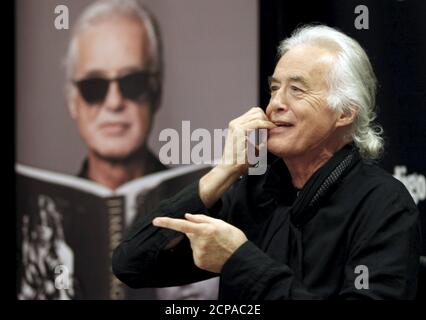 Jimmy Page during the Jimmy Page book stamping held at the Barnes & Noble  at The Grove, Los Angeles Stock Photo - Alamy