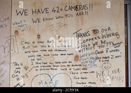 Messages of thanks and hope after London riots Stock Photo