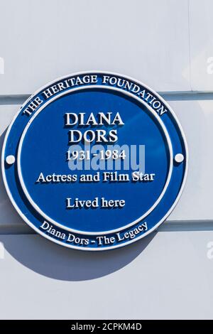 England, London, Westminster, Kensington and Chelsea, Burnsall Street, Blue Plaque Marking Former Home of the Famous Actress and Film Star Diana Dors Stock Photo