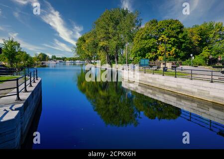 Montreal,Quebec,Canada,September 17, 2020.Lachine canal on a sunny day.Credit:Mario Beauregard/Alamy News Stock Photo