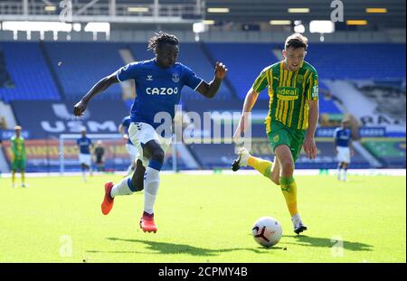 Everton's Moise Kean (left) and West Bromwich Albion's Dara O'Shea battle for the ball during the Premier League match at Goodison Park, Liverpool. Stock Photo