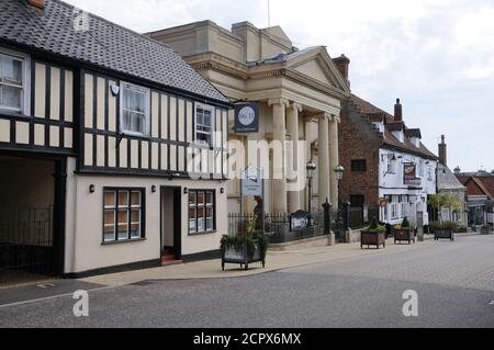 Timber framed building, and the Corn Hall, St Nicholas Street, Diss, Norfolk Stock Photo