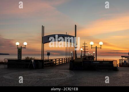 Germany, Mecklenburg-Western Pomerania, Ruegen Island, Binz, pier shortly before sunrise Stock Photo