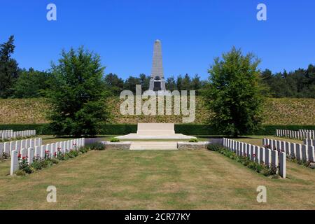 The 5th Australian Division Memorial at the Buttes New British Cemetery in Zonnebeke, Belgium Stock Photo