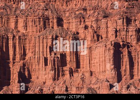 Los Coloradas red cliffs, Valley of the Moon (Valle de la Luna), Ischigualasto Provincial Park, San Juan Province, North Argentina, South America Stock Photo
