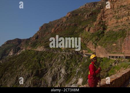 Cape Town, South Africa. 17th Sep, 2020. A construction worker seen along Chapmans Peak on the road from Hout Bay to Noedhoek. Credit: Thabo Jaiyesimi/SOPA Images/ZUMA Wire/Alamy Live News Stock Photo