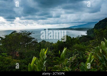 Torrential rain storm in the rainforest at Uvita, Puntarenas Province, Pacific Coast of Costa Rica Stock Photo