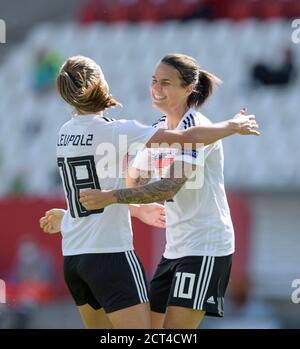 jubilation Dzsenifer MAROZSAN (GER) after her goal to 2: 0, with Melanie LEUPOLZ l. (GER), Soccer Laenderspiel women, European Championship qualification, Germany (GER) - Ireland (IRL), on September 19, 2020 in Essen Germany. Â | usage worldwide Stock Photo