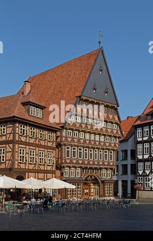 bakers´ guild hall (left) and butchers´ guild hall, market square, Hildesheim, Lower Saxony, Germany Stock Photo