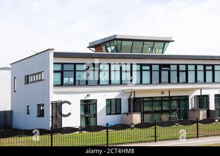 Former airport terminal building converted to housing, Ipswich, Suffolk, England, UK Henning and Chitty 1938 Stock Photo