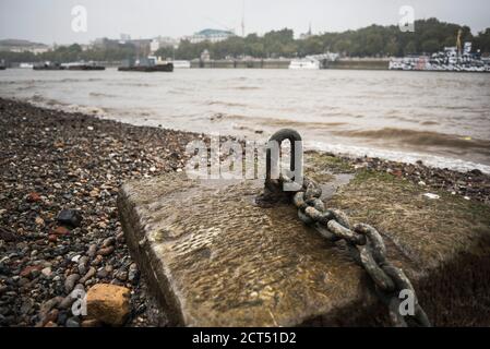 Rusty mooring by the River Thames, South Bank, London, England Stock Photo