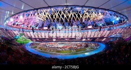 THE OPENING CEREMONY, LONDON 2012 OLYMPICS.                                                PICTURE CREDIT : ©  MARK PAIN / ALAMY STOCK PHOTO Stock Photo